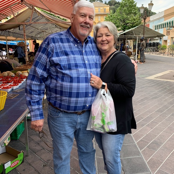 Meet your Posher, Kathy - Picture 2 of 2